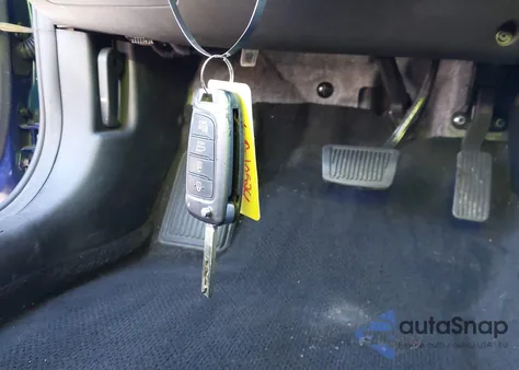 2022 Hyundai Elantra Se z USA, uszkodzony, nr VIN 5NPLL4AG8NH056060